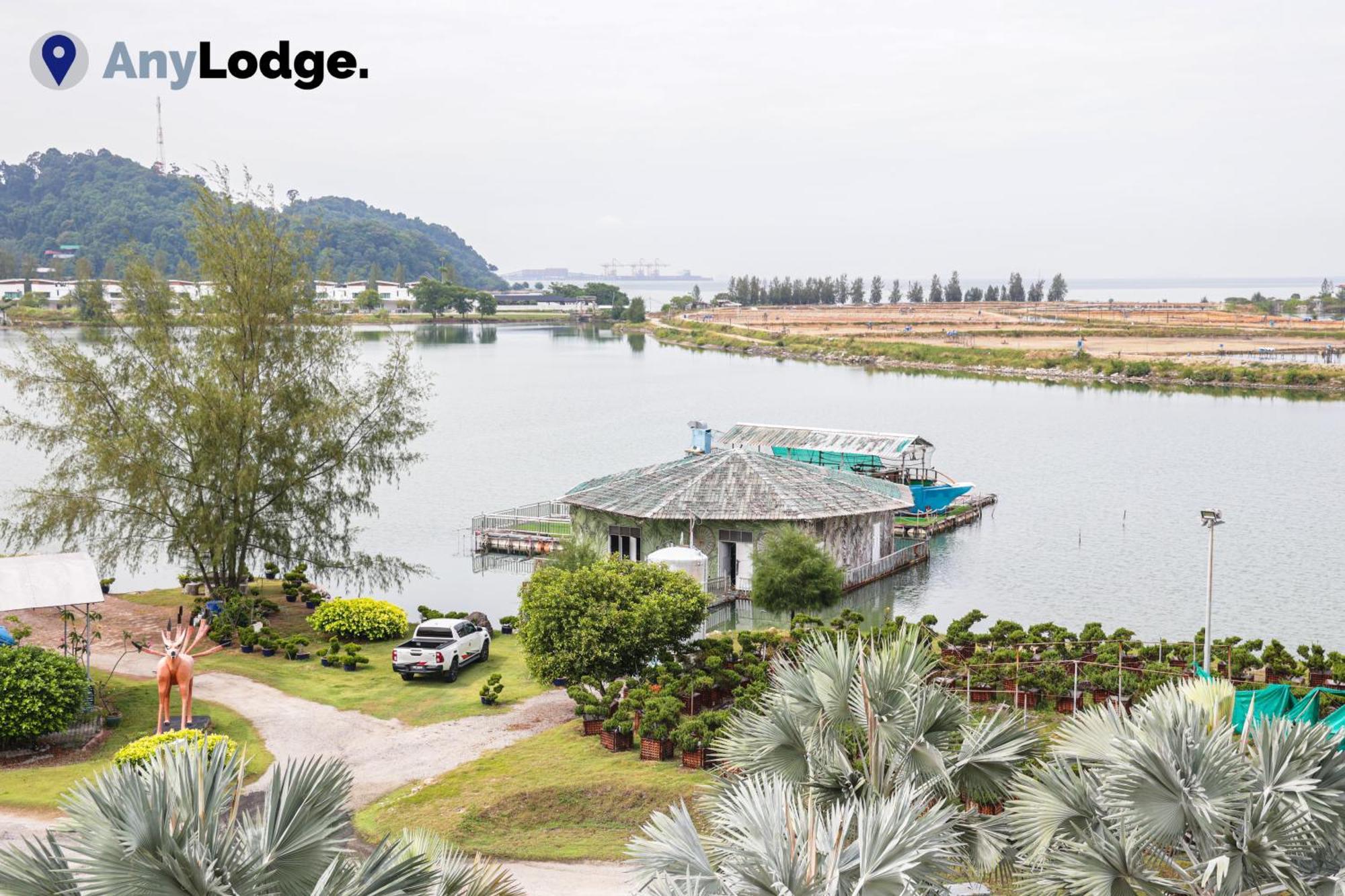 Anylodge Waterfront Marina Island Pangkor Lumut Dış mekan fotoğraf