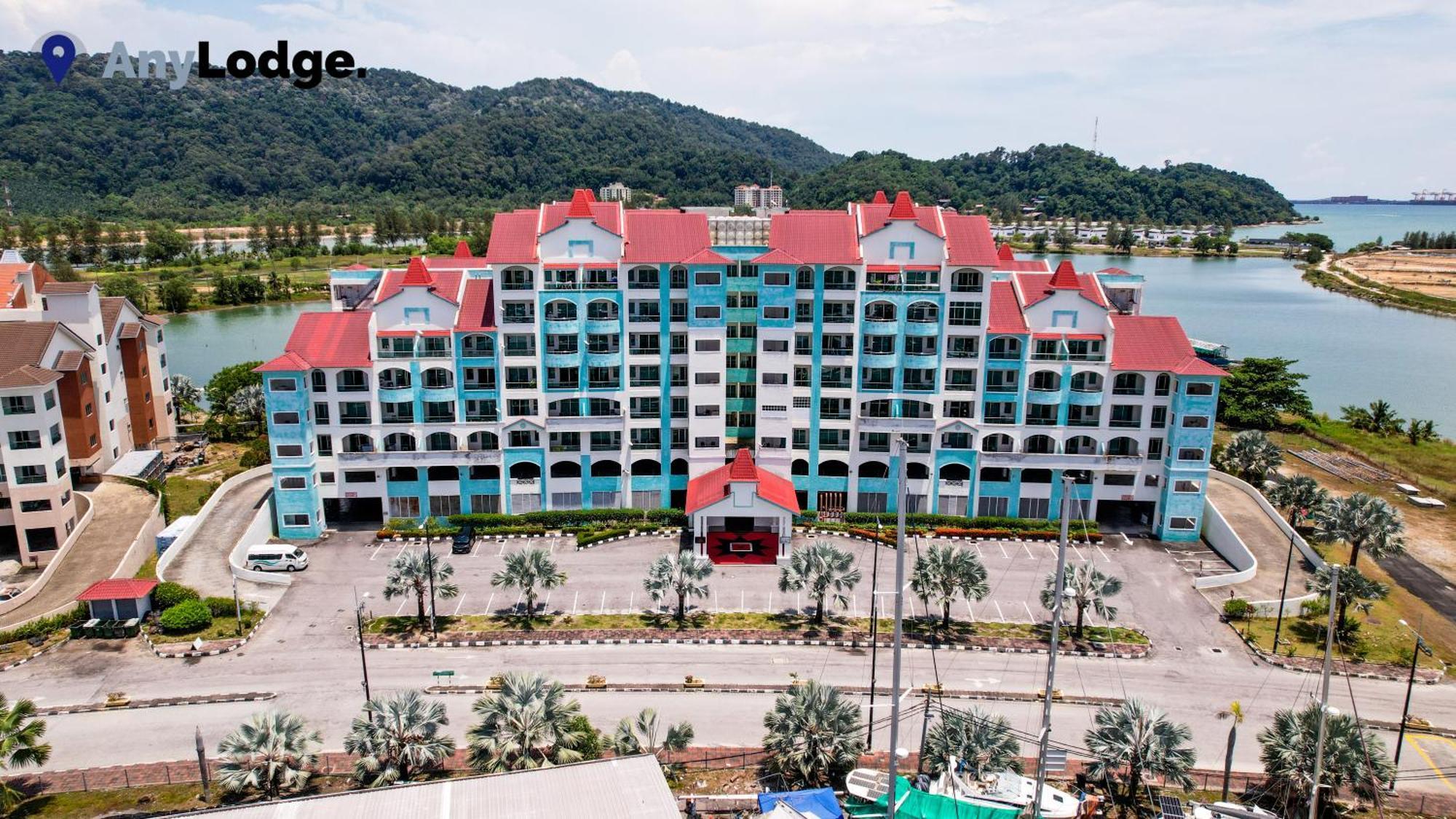 Anylodge Waterfront Marina Island Pangkor Lumut Dış mekan fotoğraf